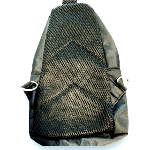 NWT Kuchen & Bag 1980 Music Crossbody Backpac Black & White W/ Adjustable Strap - Picture 5 of 14